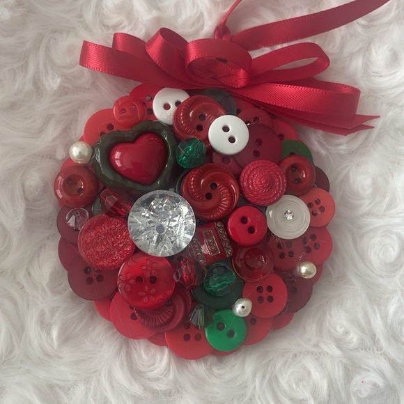 Two Button Art Handmade Christmas Ornaments - Picture 3 of 6